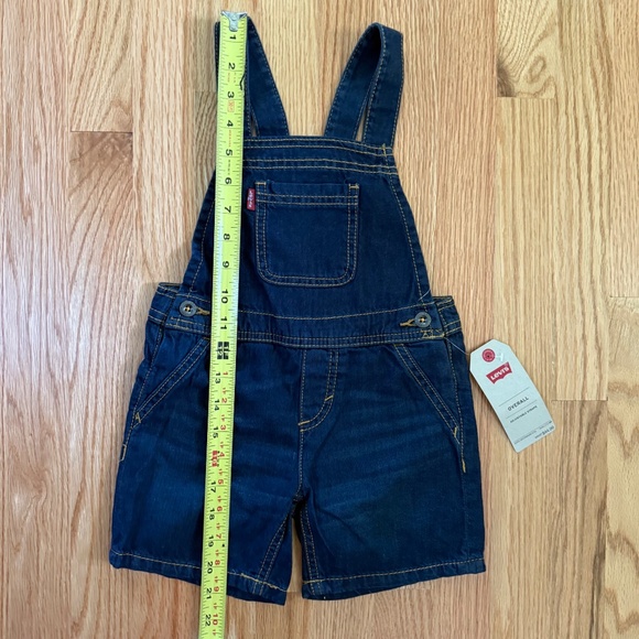 Levi’s Bib Overalls - Picture 11 of 12
